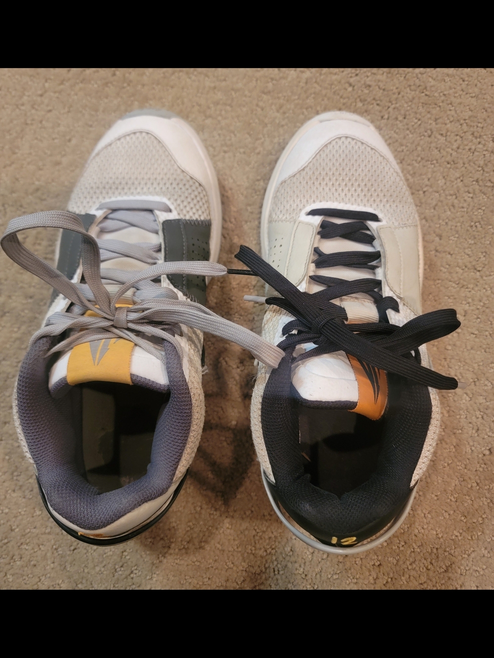 NIKE ja 1 EP K basketball/ Sneakers in White & Gray with Yellow Accent size 6.5